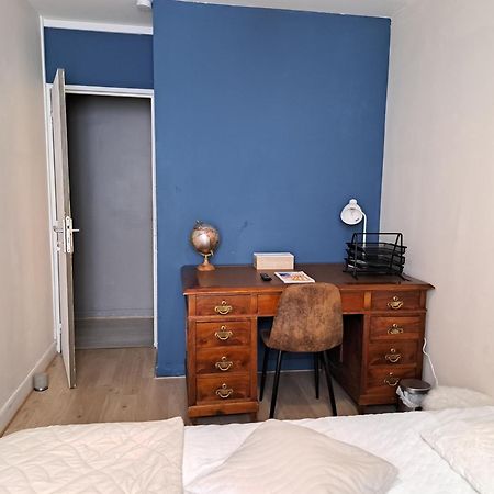 Chambre Spacieuse - Dressing - Sdb Communes - Parking Prive Νιμ Εξωτερικό φωτογραφία